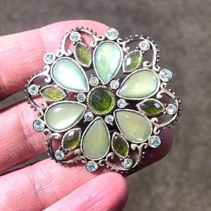 Vintage flower brooch